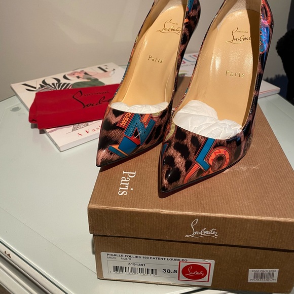 💯Authentic Pigalle Follies Limited Edition - Picture 4 of 8